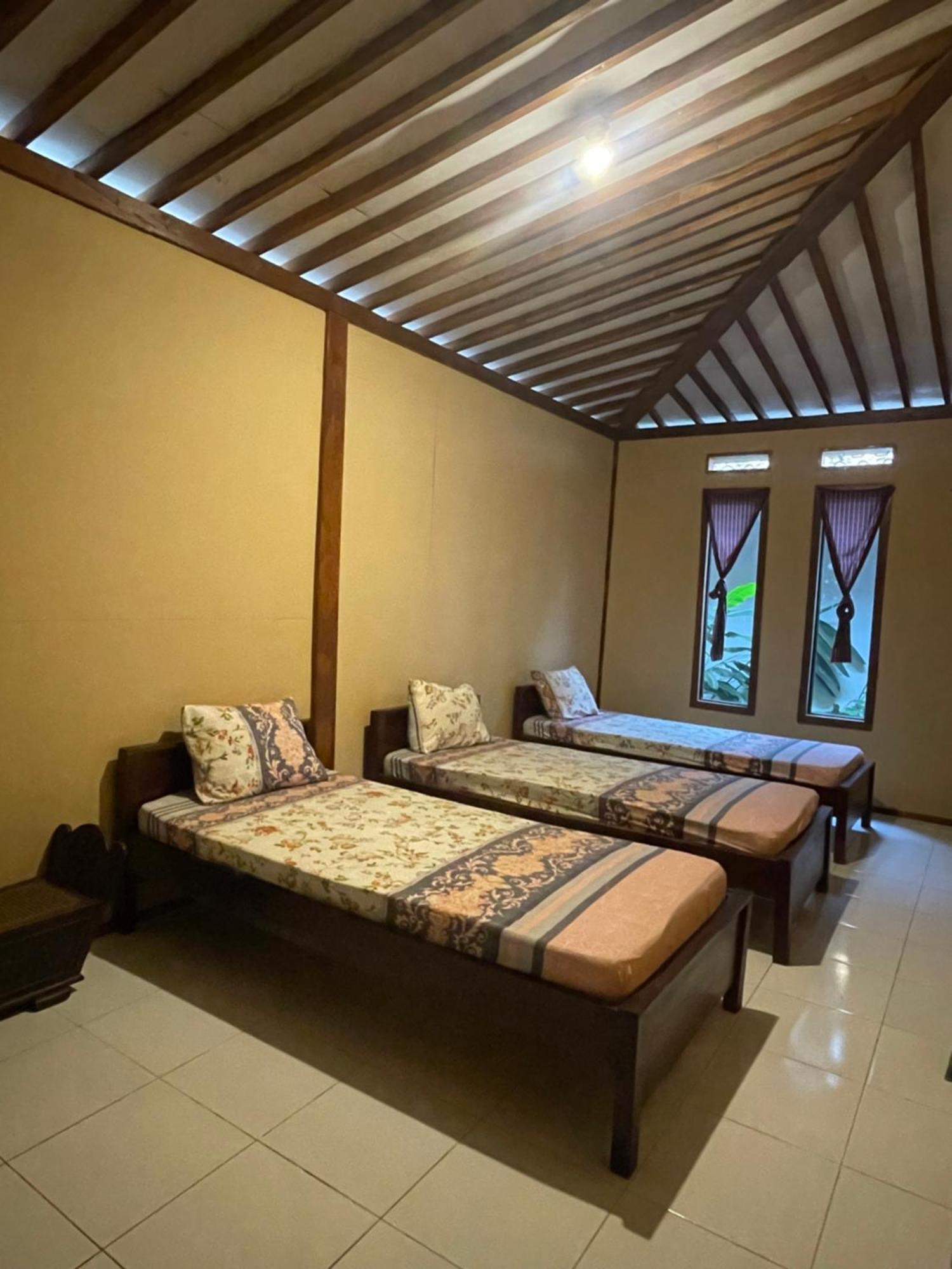 Kemuning Sanggar Pantcha Indra旅馆 外观 照片